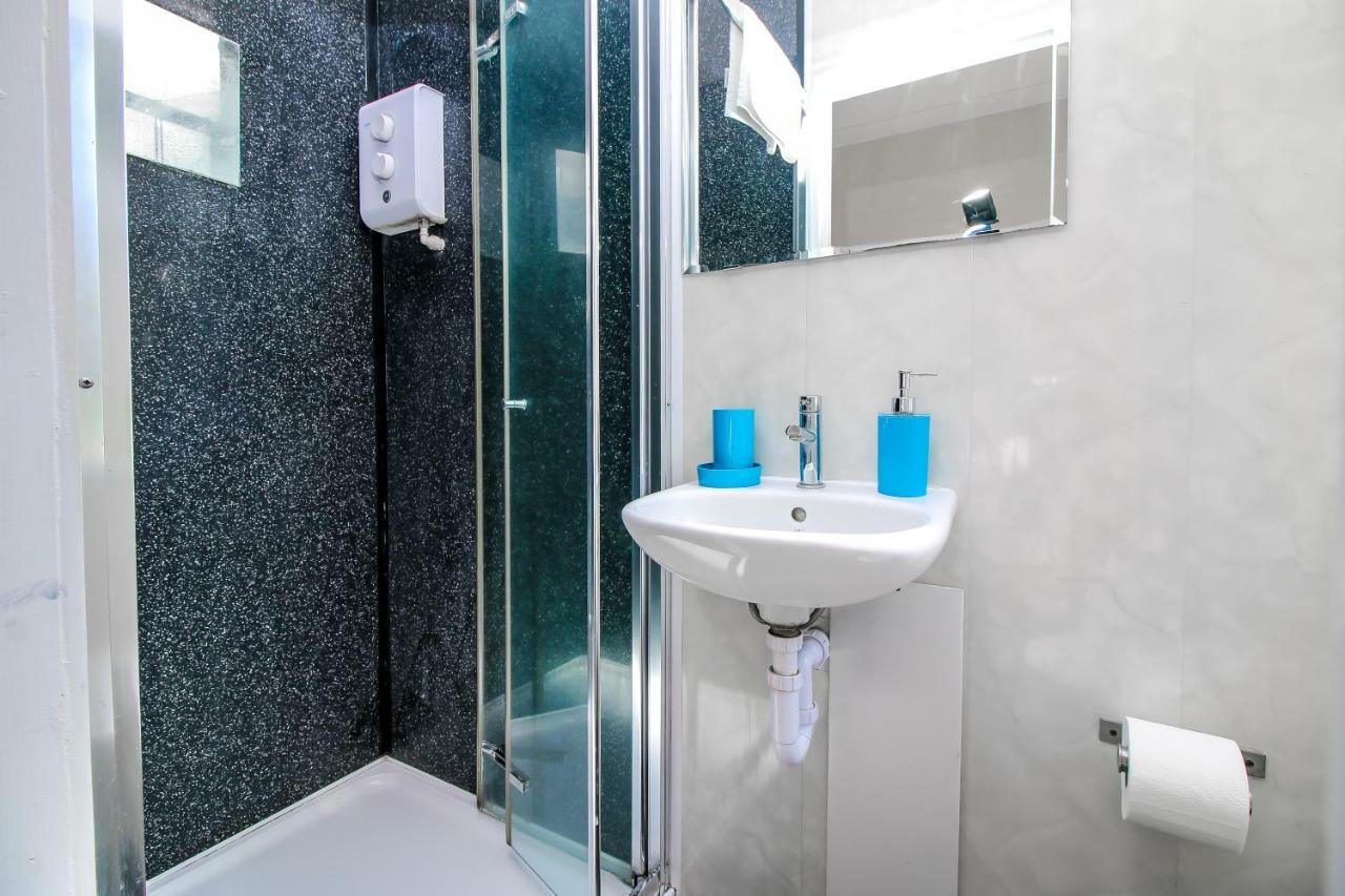 Private En-Suite Room @ Liverpool Street, Brick Ln ロンドン エクステリア 写真