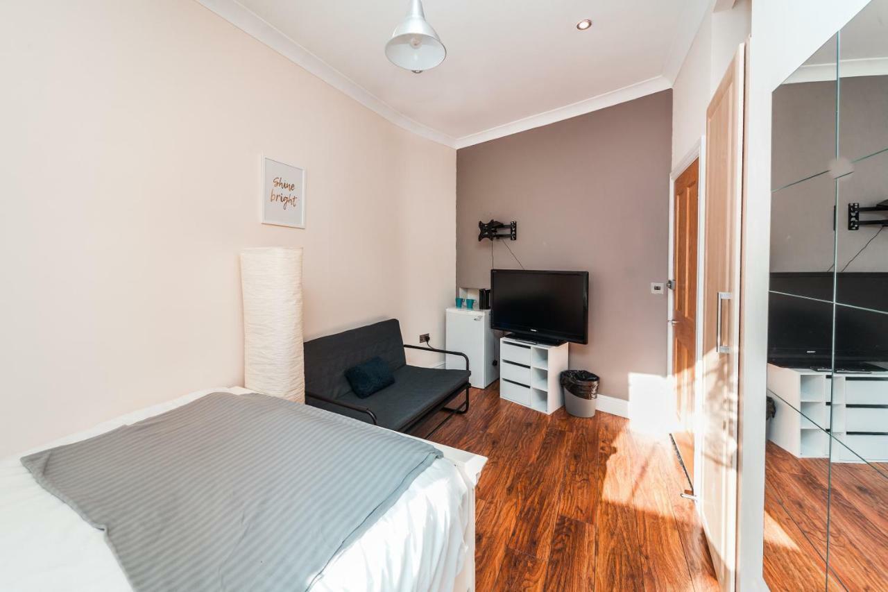 Private En-Suite Room @ Liverpool Street, Brick Ln ロンドン エクステリア 写真